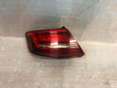 LAMPA LEWA LEWY TYŁ AUDI A3 LIFT SPORTBACK 8v4 nr.0