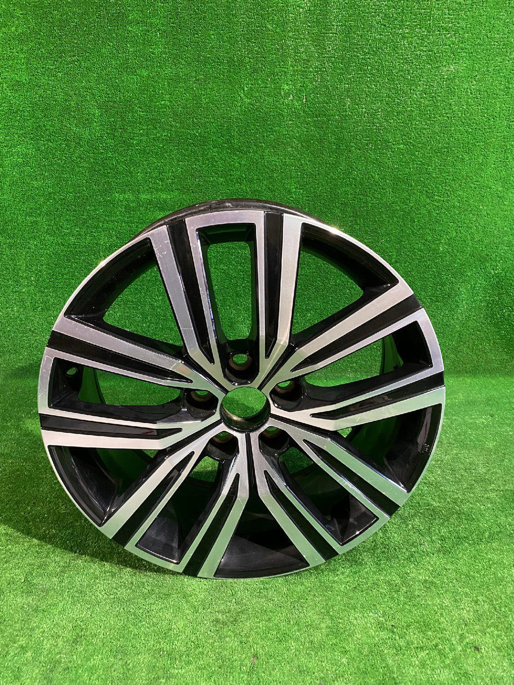 ALUFELGA TOYOTA COROLLA CROSS 18” 7J ET40