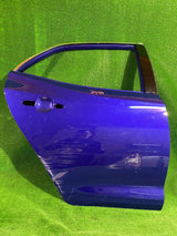 DRZWI TYLNE PRAWE PRAWY TYŁ TOYOTA COROLLA E21 HB