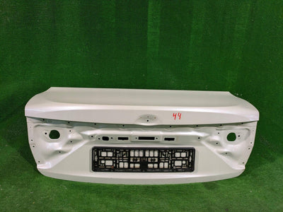 KLAPA TYLNA TYŁ BAGAŻNIKA TOYOTA AVENSIS T27 LIFT SEDAN NR.44