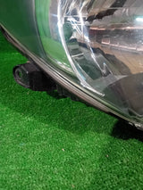 REFLEKTOR PRAWY PRZÓD TOYOTA YARIS III LIFT 17- ZWYKŁA NR.807