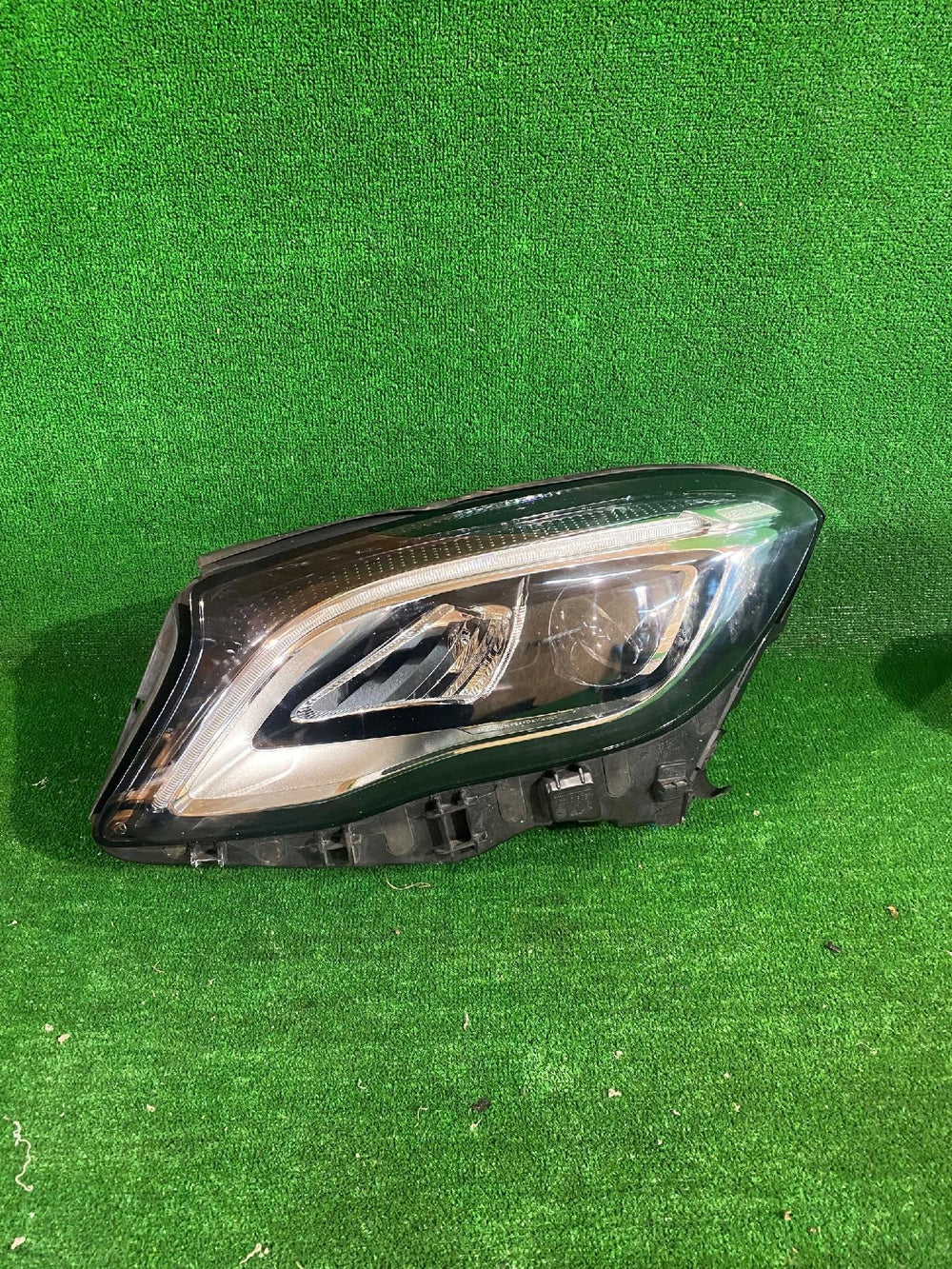 REFLEKTOR LEWY MERCEDES GLA W156 LIFT FULL LED