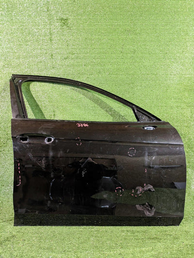 DRZWI PRZEDNIE PRAWE PRAWY PRZÓD VW PASSAT B9 NR.3786
