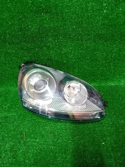 REFLEKTOR PRAWY VW GOLF V JETTA XENON 1K6941032