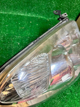 REFLEKTOR PRAWY TOYOTA COROLLA VERSO II LIFT