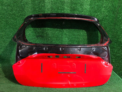 KLAPA TYŁ TYLNA TOYOTA YARIS IV