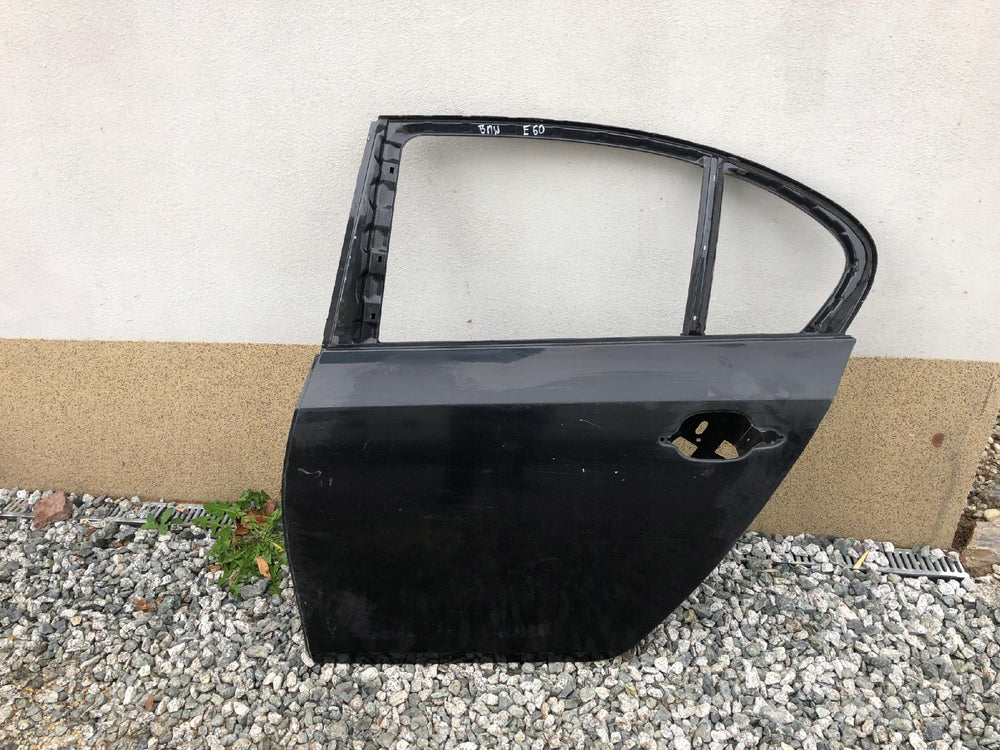 BMW 5 E60 DRZWI LEWE TYLNE SEDAN nr.00