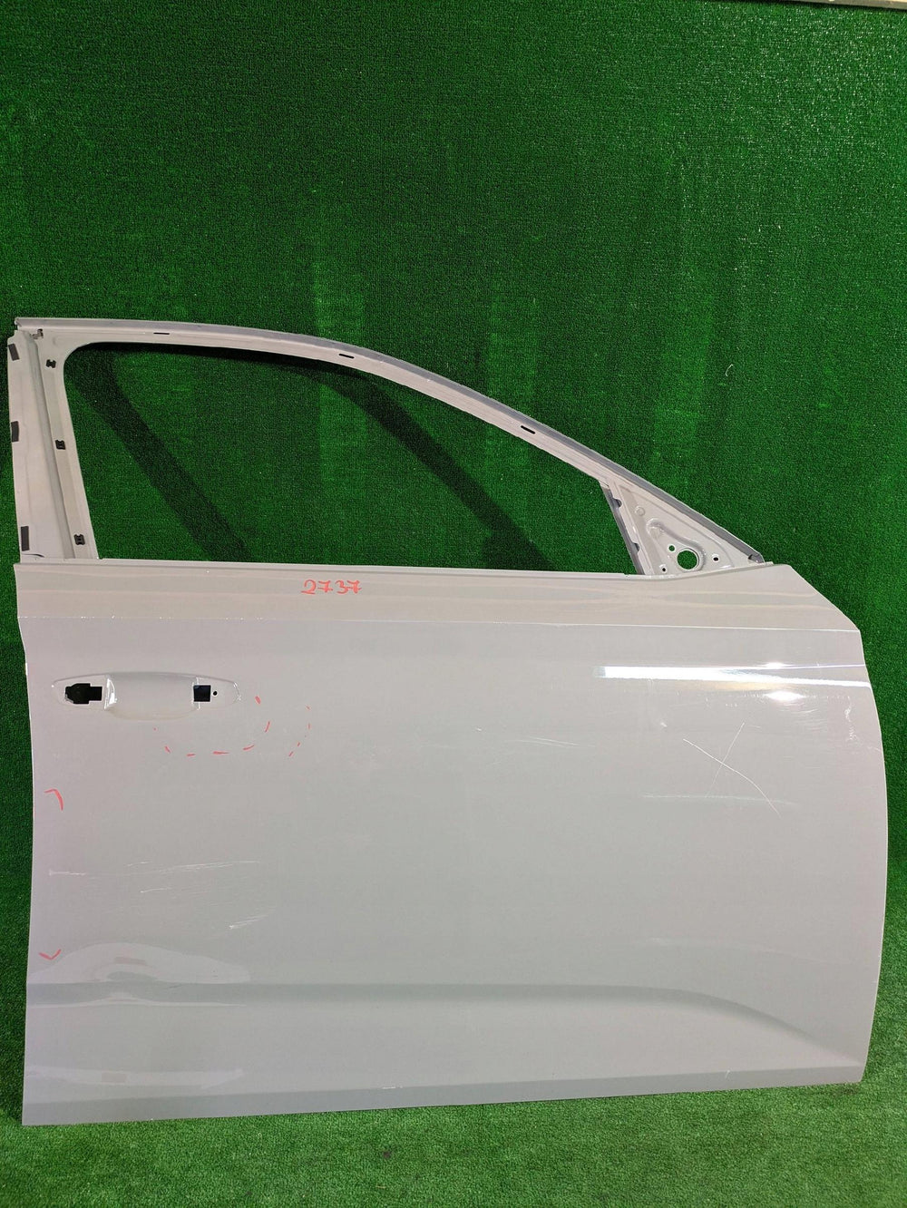 DRZWI PRZEDNIE PRAWE PRAWY PRZÓD SKODA KAMIQ 658 19- NR.2737