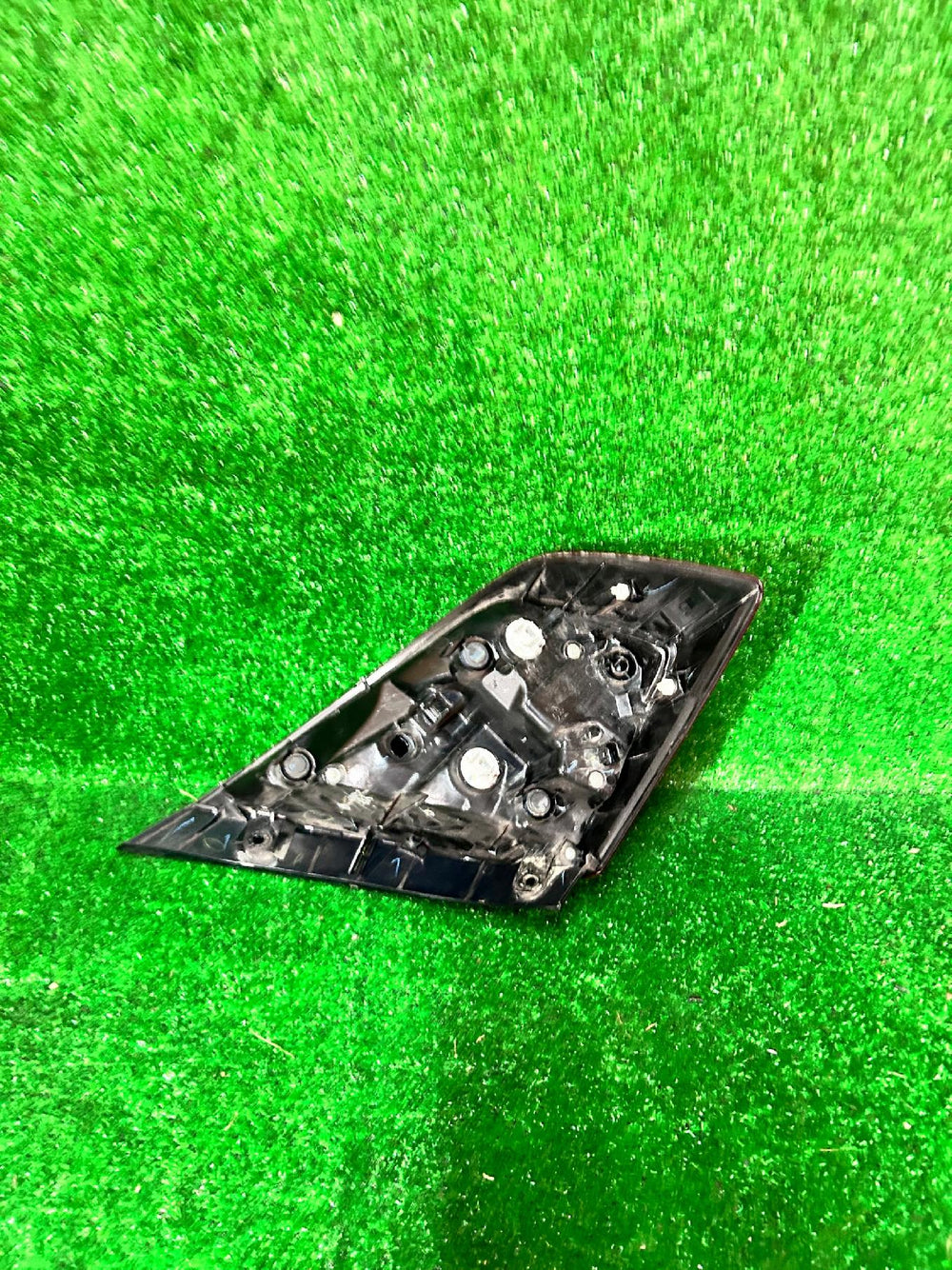 LAMPA TYŁ TYLNA PRAWA HONDA CIVIC X SEDAN