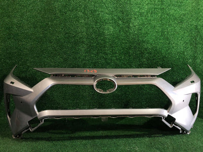 ZDERZAK PRZEDNI PRZÓD TOYOTA RAV4 V 18- PDC NR.1329