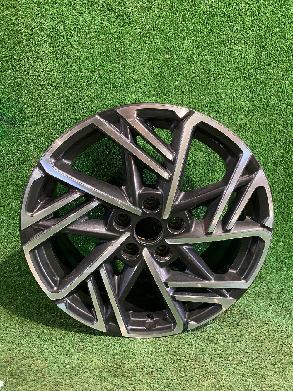 ALUFELGA HYUNDAI KONA 18” 7.5J ET52