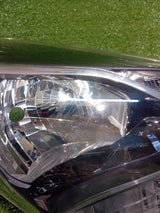 REFLEKTOR PRAWY PRZÓD TOYOTA YARIS III LIFT 17 - ZWYKŁA NR.861
