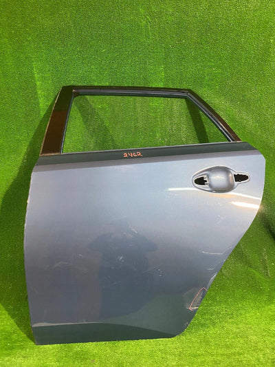 DRZWI TYLNE LEWE LEWY TYŁ TOYOTA AURIS II HB