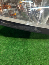 REFLEKTOR PRAWY VOLVO V50 S40 LIFT nr:162