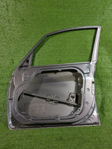 DRZWI PRZEDNIE PRAWE PRAWY PRZÓD KIA VENGA NR.3858