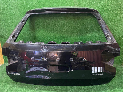 KLAPA TYLNA TYŁ BAGAŻNIKA SKODA SUPERB III KOMBI LIFT