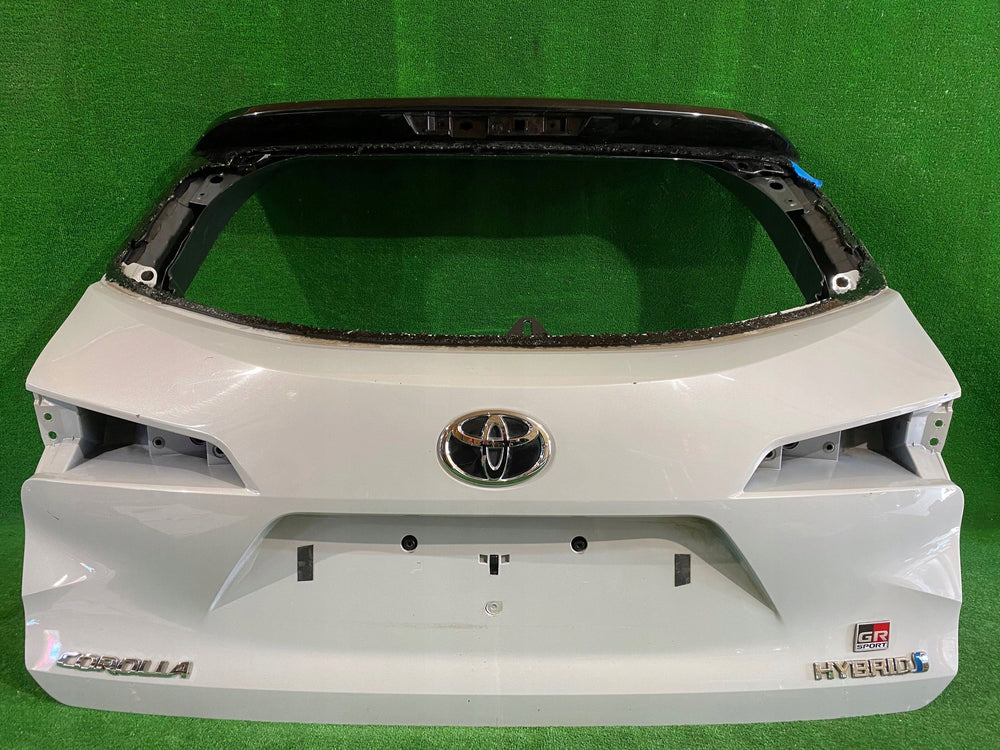 KLAPA TYLNA TYŁ BAGAŻNIKA TOYOTA COROLLA E21 KOMBI