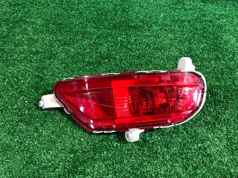 LAMPA TYLNA PRAWA ZDERZAK MAZDA CX-5 CX5 II 17- NR.0237
