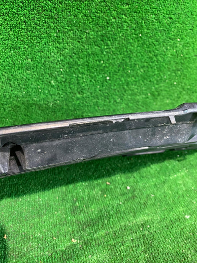 GRILL ATRAPA FORD FOCUS MK4 ST