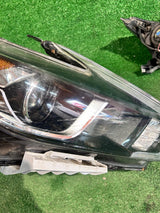 REFLEKTOR LEWY PRAWY NISSAN MAXIMA A36 USA