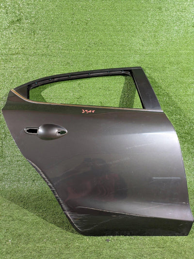 DRZWI TYLNE PRAWE PRAWY TYŁ MAZDA 3 BM 13- HB NR.3911