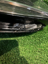REFLEKTOR PRAWY VW GOLF VII LIFT
