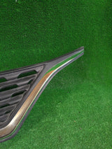 GRILL ATRAPA CHŁODNICY SUZUKI BALENO II