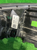 REFLEKTOR PRAWY KIA SPORTAGE IV nr:157
