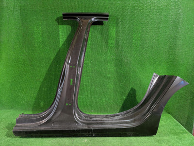 PRÓG LEWY SŁUPEK LEWY AUDI A4 B9 LIFT 19- nr.002