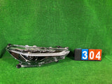 REFLEKTOR PRAWY TOYOTA COROLLA CROSS FULL LED nr:304