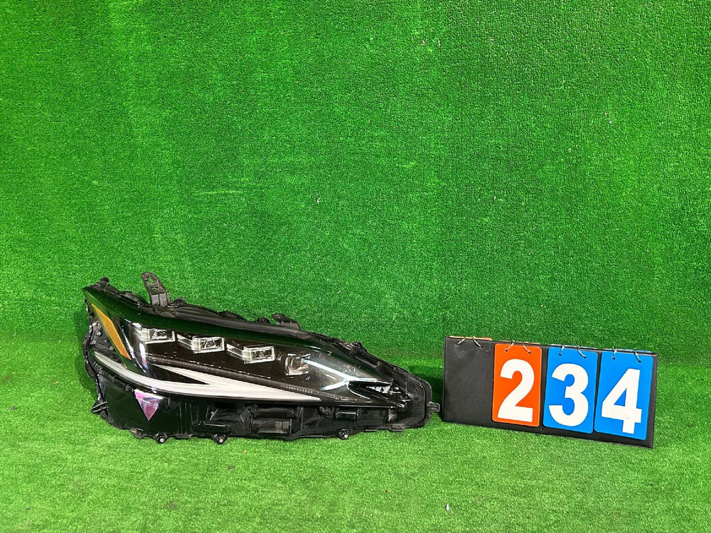 REFLEKTOR PRAWY LEXUS RX V 22- FULL LED nr:234