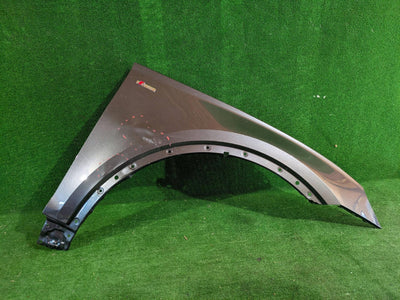 BŁOTNIK PRZEDNI PRAWY PRZÓD AUDI Q5 80A II NR.127