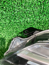 REFLEKTOR LEWY TOYOTA YARIS III LIFT 14-