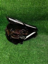 REFLEKTOR PRAWY CITROEN C4 III LIFT