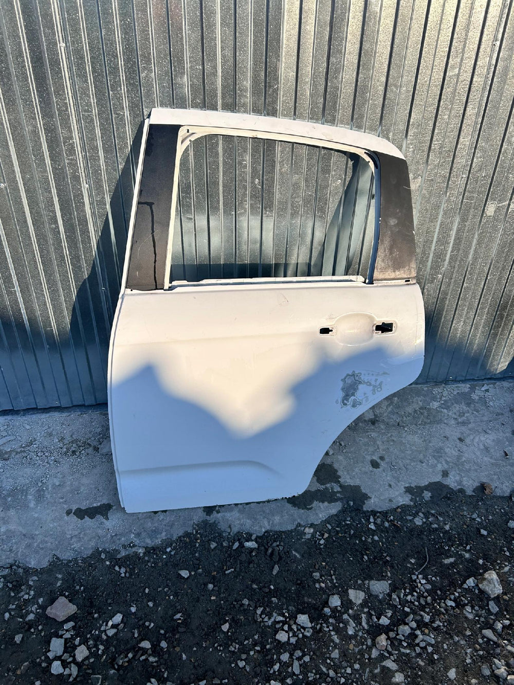 DRZWI TYLNE LEWE CITROEN C3 II 09- nr.00
