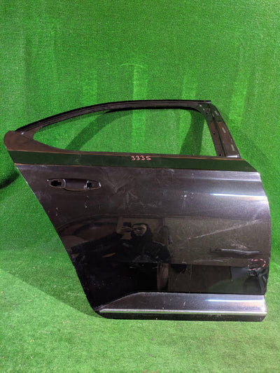 DRZWI TYLNE PRAWE PRAWY TYŁ SKODA SUPERB III SEDAN NR.3335