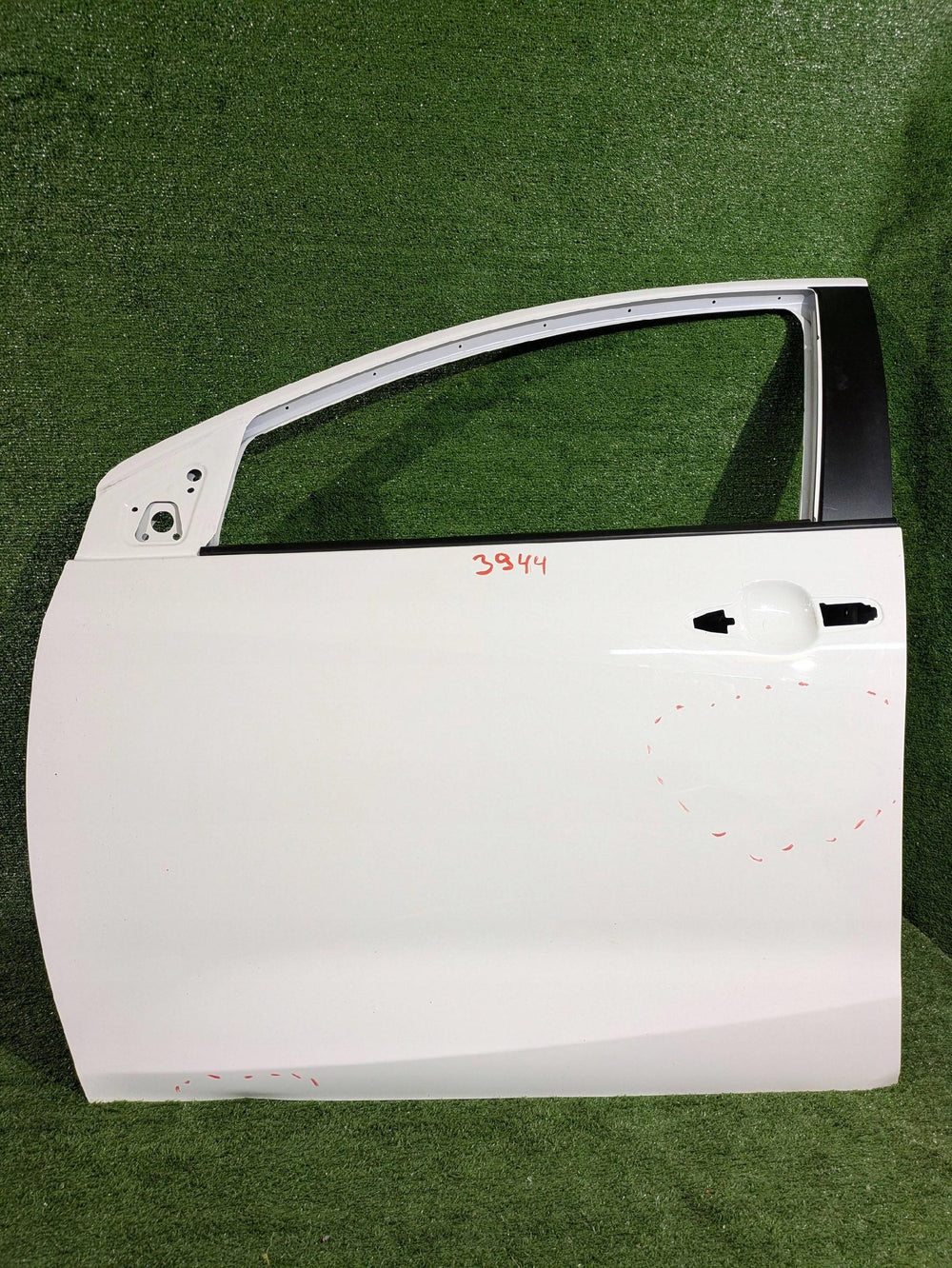 DRZWI PRZEDNIE LEWE LEWY PRZÓD TOYOTA YARIS IV NR.3944