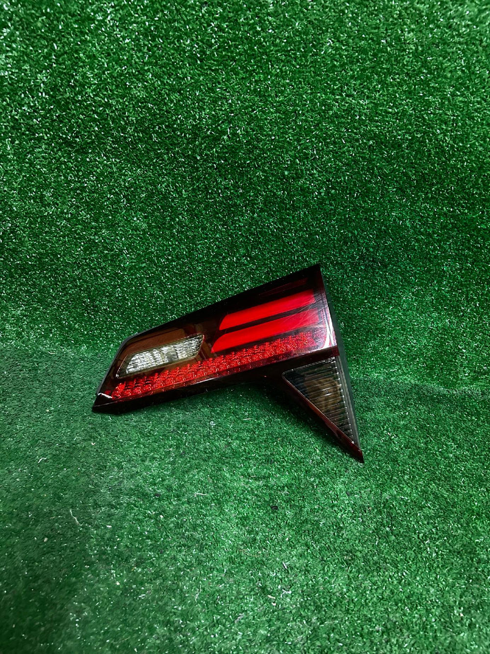 LAMPA TYŁ TYLNA PRAWA HONDA HR-V II LIFT