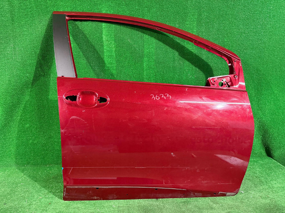 DRZWI PRZEDNIE PRAWE PRAWY PRZÓD TOYOTA YARIS III LIFT NR.3633