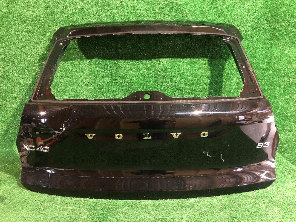 KLAPA TYŁ TYLNA VOLVO XC40 17-