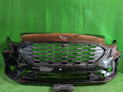 ZDERZAK PRZEDNI PRZÓD FORD KUGA MK3 ST-LINE 19- NR.7201