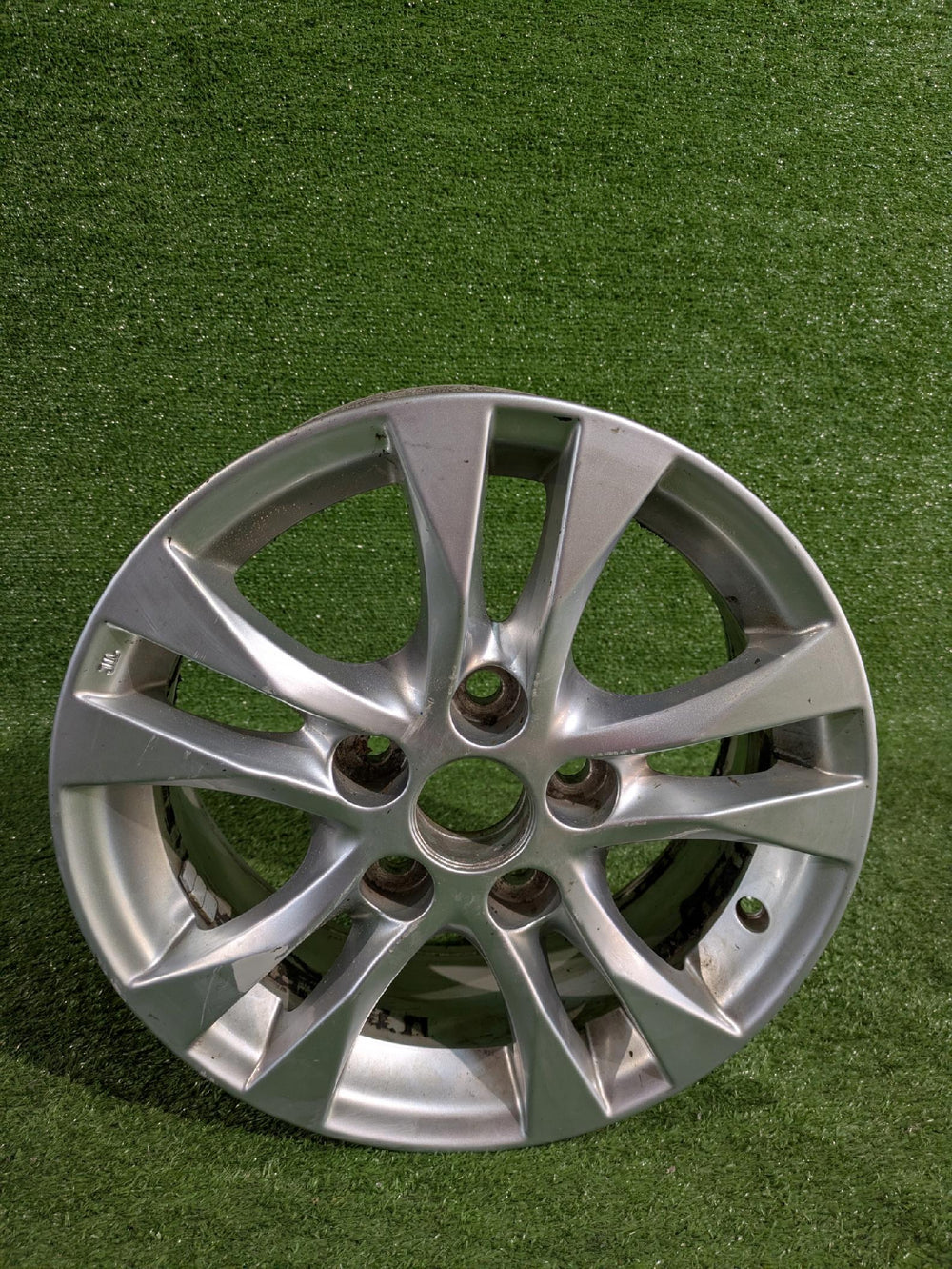 ALUFELGA FELGA ALUMINIOWA TOYOTA AURIS II 15" 6J ET39 NR.113