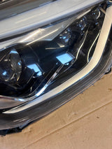 REFLEKTOR PRAWY TOYOTA CHR C-HR LIFT NR,014