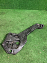 WSPORNIK PASA LEWY RENAULT TRAFIC III IV LIFT