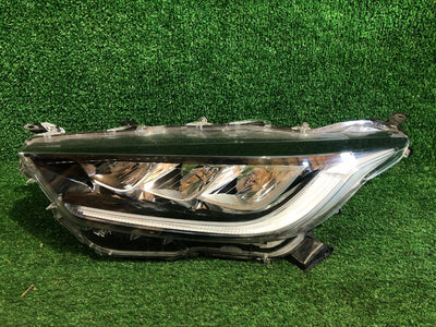REFLEKTOR LEWY TOYOTA YARIS IV FULL LED