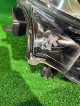 REFLEKTOR PRAWY MAZDA 6 GJ XENON SKRĘTNY GHR4-51040 nr:331
