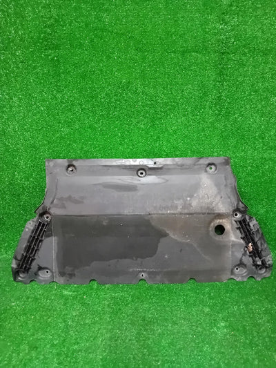 PŁYTA OSŁONA POD SILNIK 8W0863821F AUDI A4 B9 8W 8W0 LIFT 19-