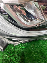 REFLEKTOR PRAWY TOYOTA YARIS IV FULL LED