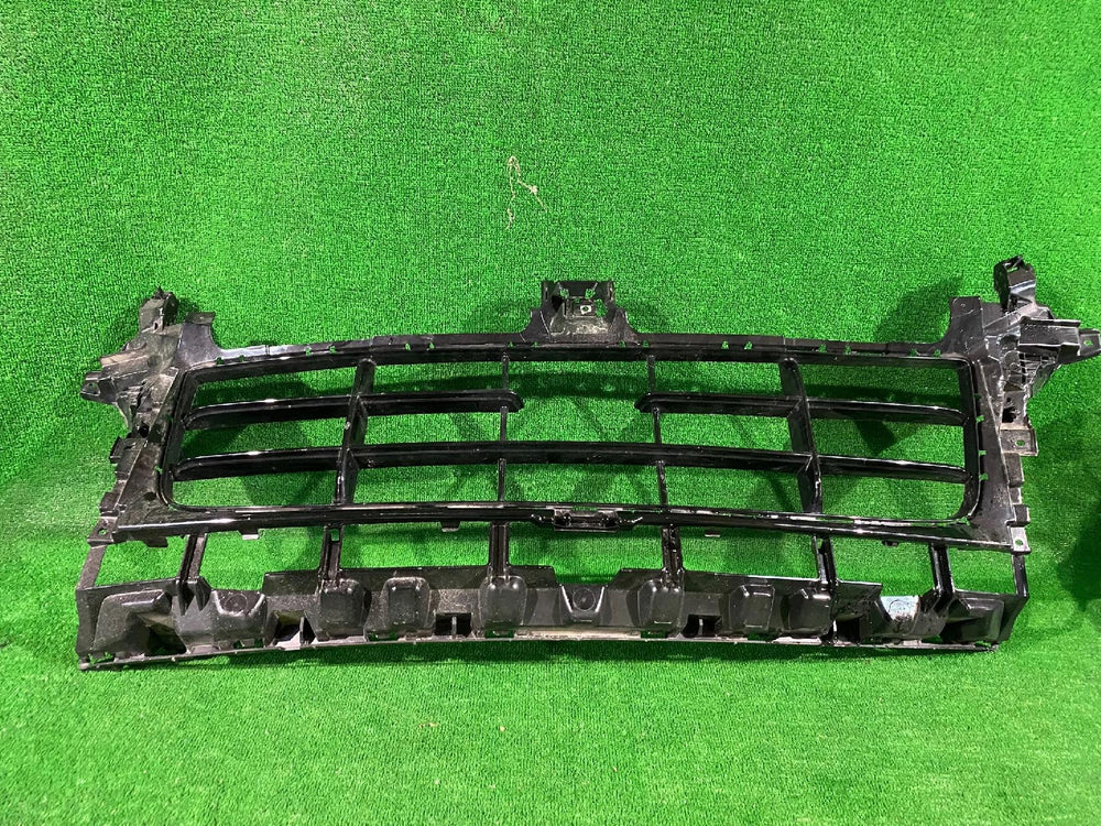 GRILL ATRAPA CHŁODNICY PORSCHE CAYENNE 9Y0 III 17- SPORT DESIGN POD RADAR