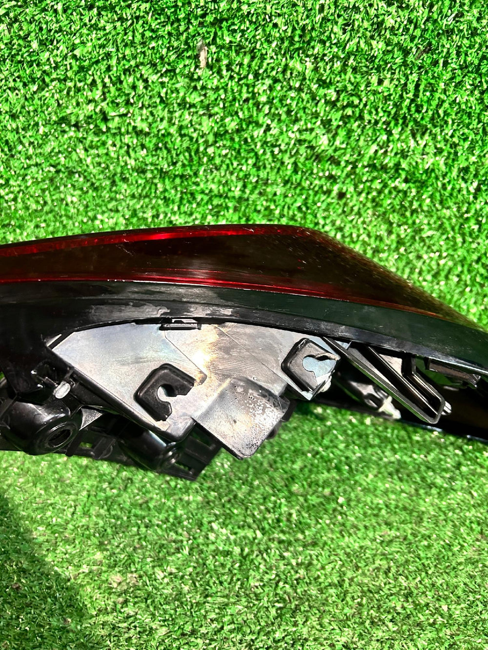 LAMPA TYLNA PRAWA TOYOTA CH-R LIFT BLACK